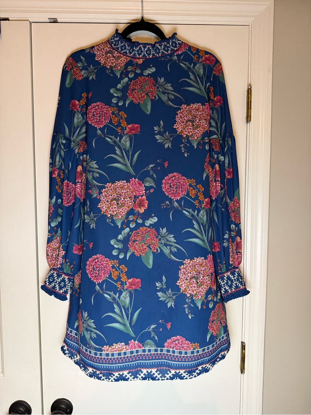 EUC Flying Tomato Small Blue Floral Long-Sleeve Shift Dress with Pink Blooms
